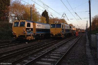 Photo of 4-line Switch & Crossing tamp at Radlett Junction