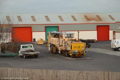 Photo of DR 77328