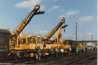 Photo of DR 78223 & DR 81508