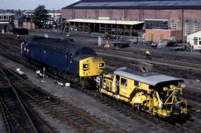 Photo of DX 74400 (DB965702) at York