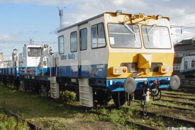 Photo of DR 98801 at Colchester