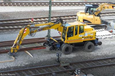 Photo of DAU RR - 9981 9901 172-3 at Maschen Yard