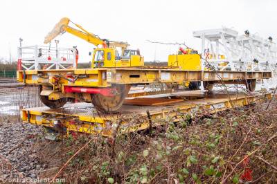Photo of AMCO trailers 711011 (top) & 711012 (bottom) at Severn Tunnel Junction