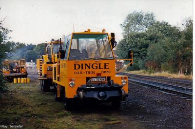 Photo of Dingle Bros RRs E576 RAF & E575 RAF