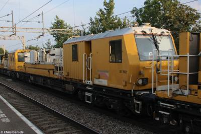 DR76921, DR76918 thumbnail