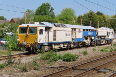 thumbnail of DR77002