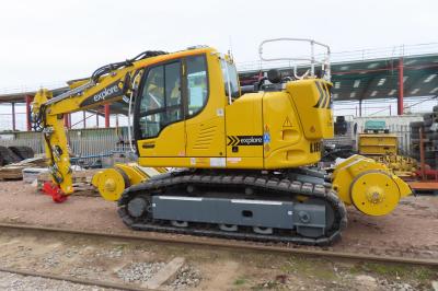 Photo of Explore Rail RRV025 ZZ709911483 at Thornton Cleveleys - Allan J Hargreaves Plant Engineers