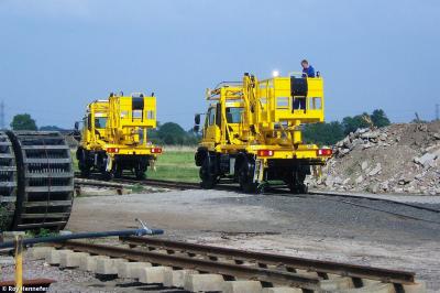 Photo of Network Rail RR AE55EOV (99709 979042 7) Unimog U400