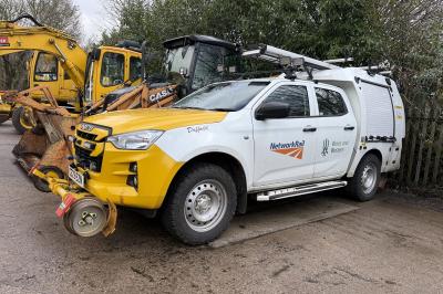 NR (Wales & Western) Daffodil 99709976144 CE23EZN thumbnail