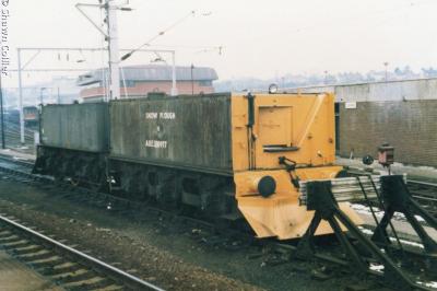 Thumbnail of Photo of ADE330977 330968 at Colchester - 22.2.86