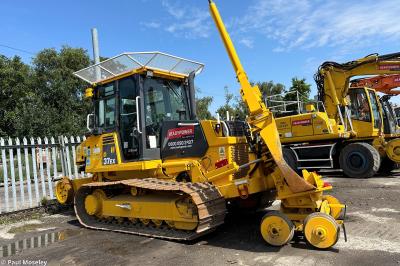 Komatsu D37PX dozer image