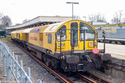 Schweerbau SFU 04 Rail Milling Train image