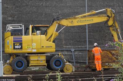 Komatsu PW160-11 Rail Raider Mk2 image