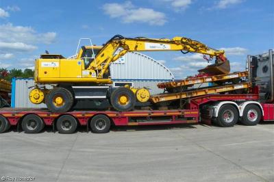 Photo of TXM 5015 (99709 940284 1) & RT108 & 213 at Langley - TXM Plant Depot