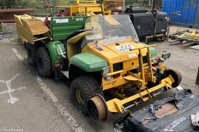 John Deere Gator Buggy image