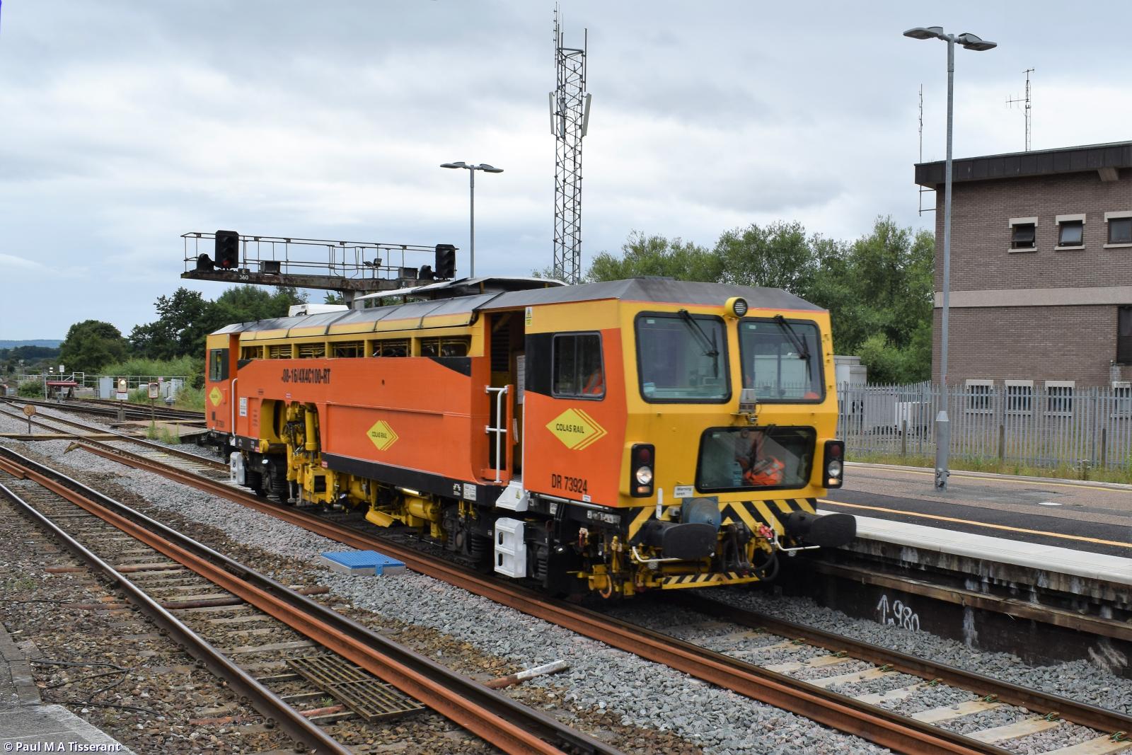 DR73924 - Plasser & Theurer 08-16/4x4C100-RT Tamper — ontrackplant.com