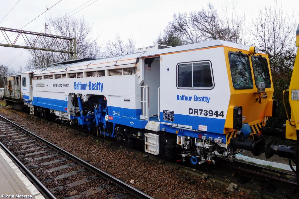 DR73944 - Plasser & Theurer 08-16/4x4C100-RT Tamper — ontrackplant.com