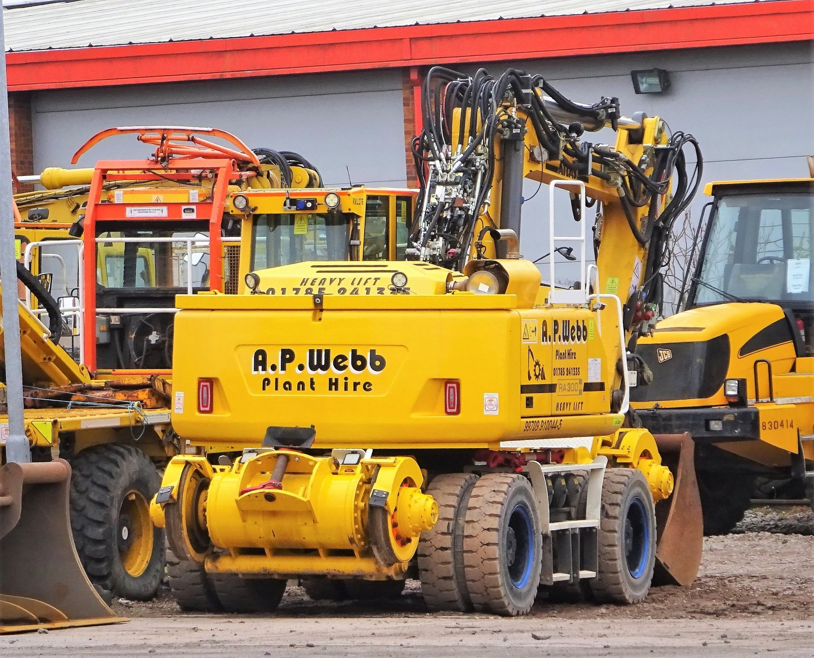 APWebb RAIL076 - Atlas 180WSR / RA300RR Heavy Lift — ontrackplant.com