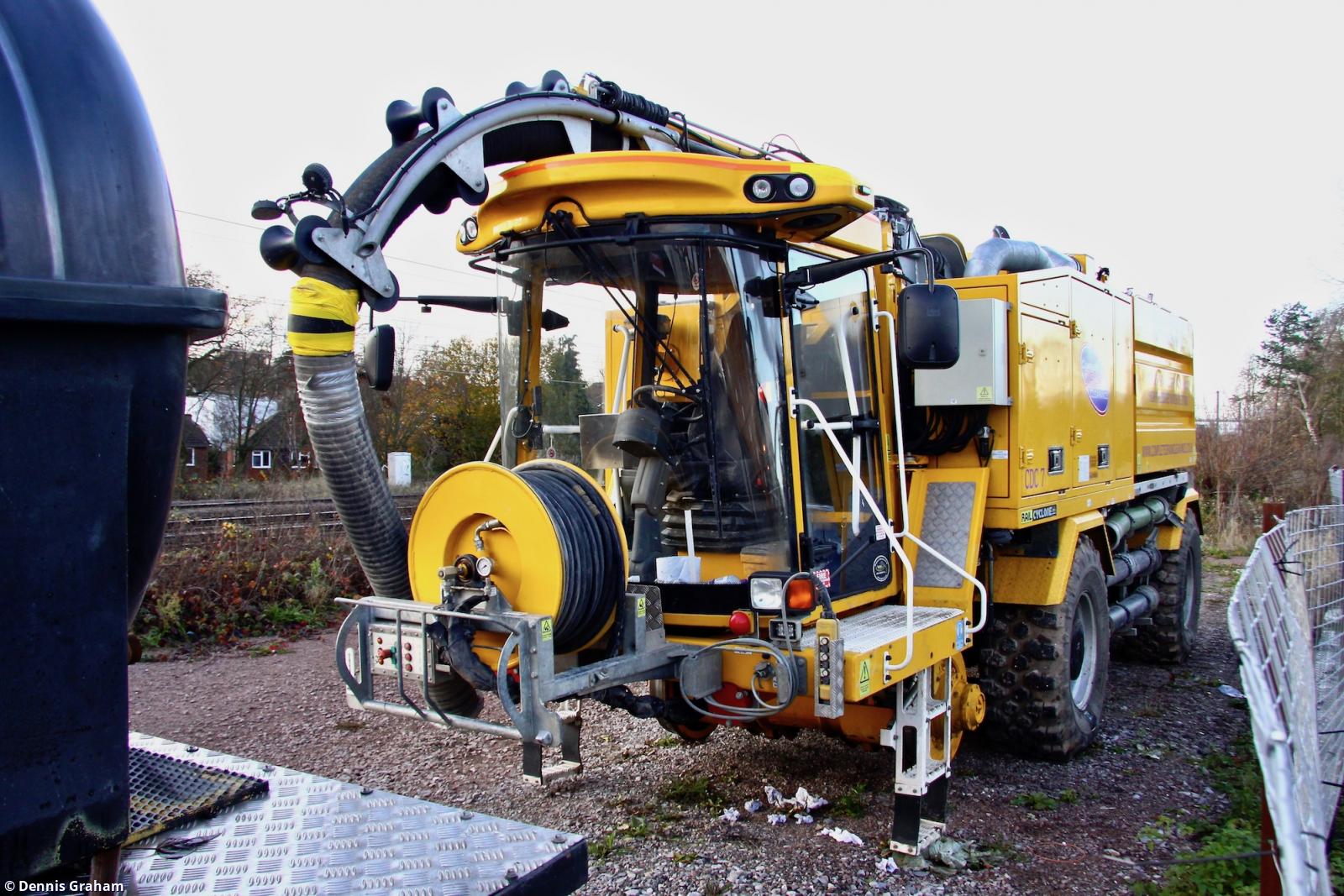 Rail Cyclone Force One - GK&N Services Rail JET/VAC Rail Cyclone — ontrackplant.com