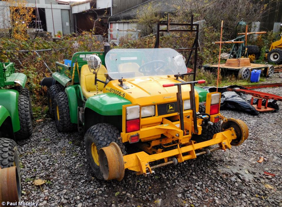 Preserved T111725 John Deere Buggy —